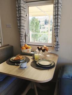 The Hillside Lodge - 3