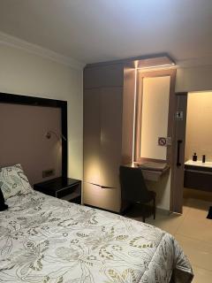 QUEEN GUEST Villa - 7