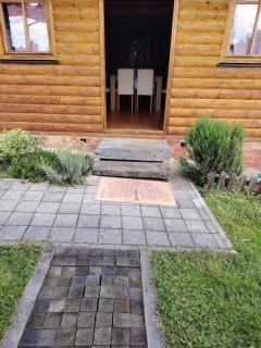 Wood & Hills Heritage Retreat with Private Spa - 9
