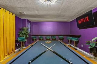Speakeasy Houston Home Basketball + Billiard HTX - 4
