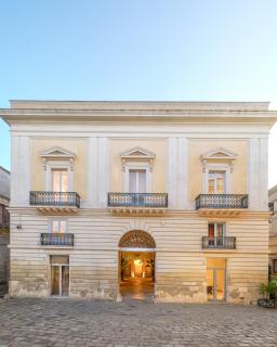 Palazzo Galluccio - 8