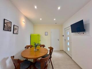 modernes Apartment 11 für Monteure und Handwerker mit eigenem Parkplatz für PKW - 0