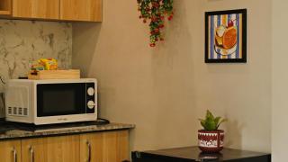Intimate Stays Modern Escape - 6