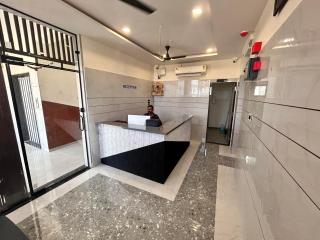 Hotel Madhav Palace - 4