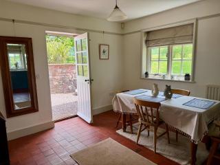 Recently renovated Lodge Cottage, Quantocks - 5
