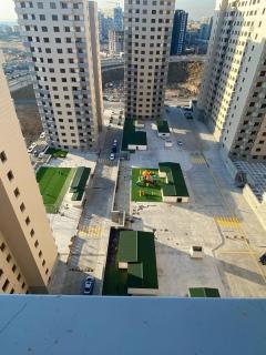 Elegant 15th-Floor 2BR Apt with Stunning Skyline Views - 3