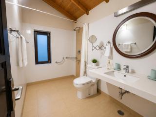 5 Bedrooms Ultra Luxury Private King Palace With Kitchen & Cook, Manali - 2