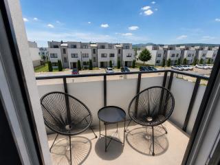 Luxury White Residence - 3