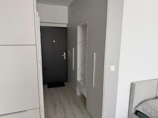 Luxury White Residence - 1