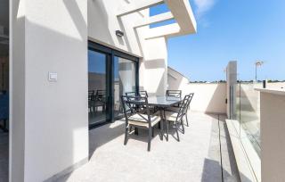Beautiful Apartment In Torrevieja With Wifi - 1