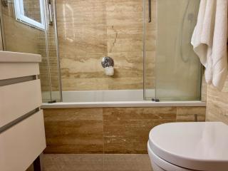 Lux 1 bed w stunning pools - 1