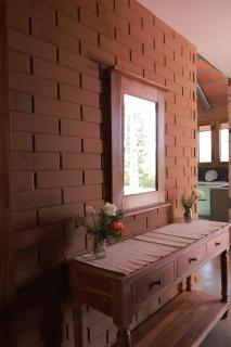 Peaceful Farm Retreat with Private Farm Stay! - 1