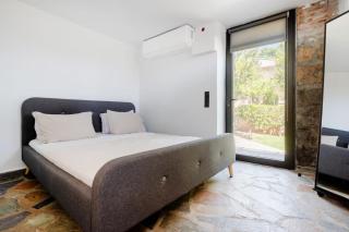 Lemon Tree Villa - 1