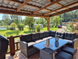 Vrijstaand luxe 6-persoons chalet met beschut en ruim terras aan bosrand - 8