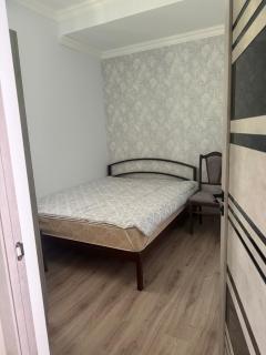 Proshyan Apart - 5