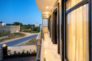 Nature's Nest Villa by HST Hospitality - 7