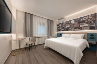Ibis Beijing Sanlitun Hujialou Subway Station - 9