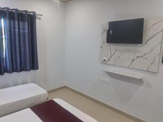 HOTEL KRISHNAM Inn - 1