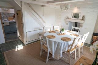Rose Cottage - Coastal Retreat in Downderry - 5