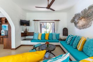 Watano Beach House Diani - 3