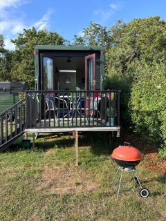 The Carriage Lorry at Tilleys Glamping - 3