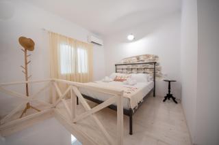 Myron's Samos Stone House - 0