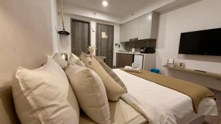 Agile Executive Suites - 5 mins to Pavilion, 3 mins to Apple Store, TRX Mall & MRT - Free Parking - 1