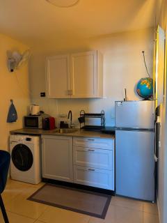 apartments with separate kitchen by the sea - 6