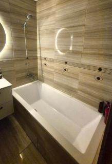 PaRaGoN - 7