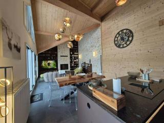 T4 GRAND STANDING, ROOF-TOP AVEC JACUZZI Centre station VALBERG - 6