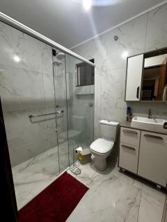 Casa próxima centro com vaga garagem - 1