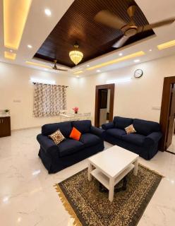 Spacious 3BHK & 1BHK Homestay in Bangalore - 8