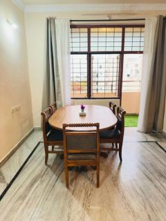 Star Guest House - Premium 3BHK Serviced Apartment - 2
