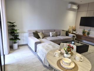 Luxury Apartments Chotrana, Soukra - 6