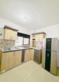 Apartamento Familiar Central con Piscina Cerca - 9