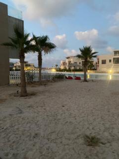 Lovely penthouse 4- bedroom directly on the lagoon - 6