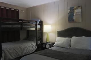 West Wind Motel - 6