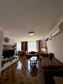 Qobuleti, Rustaveli street 162 e - 9