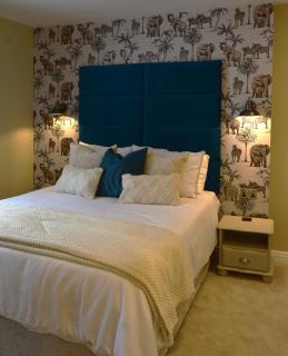 Kerensa - Modern Apartment Town Centre near Eden Project & Station - 1