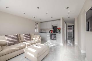 Luxury 1-Bed Close to Ascot, Lego Land M3 M25 A30 - 0