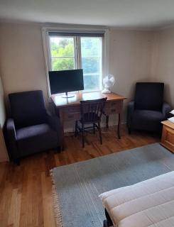 Mysig stuga med närhet till stränder och nöjen - 4