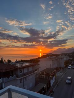 Lukova Center Sunset Apartments - 9
