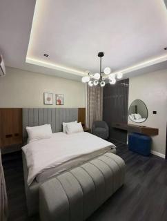 Tamakloe Luxury Suite - 1