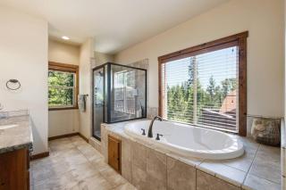 Shaver Dreamin - Mountain Views, Hot Tub Nights - 6