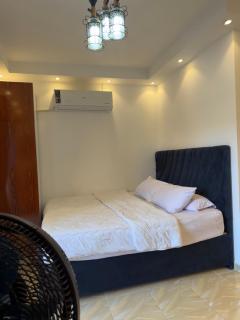 Studio with Balcony In Florenza luxury Resort with 3 Pools Access at Erabia District-Hurghada - 9