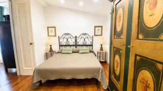 The Queens House - 7