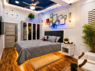 Mondriaan Suite Aruba - 1
