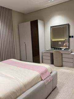 Modern apartment with spacious open spaces and 3 hotel rooms - 7