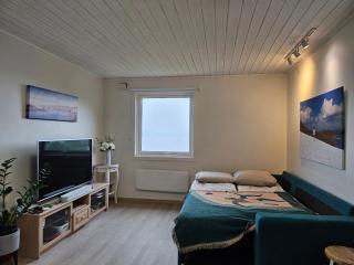 Cozy two rooms apartment with sea view - 6
