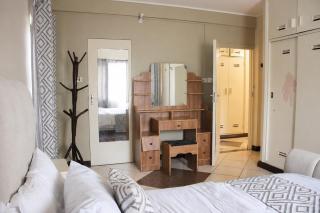 Spacious Apartment - 7